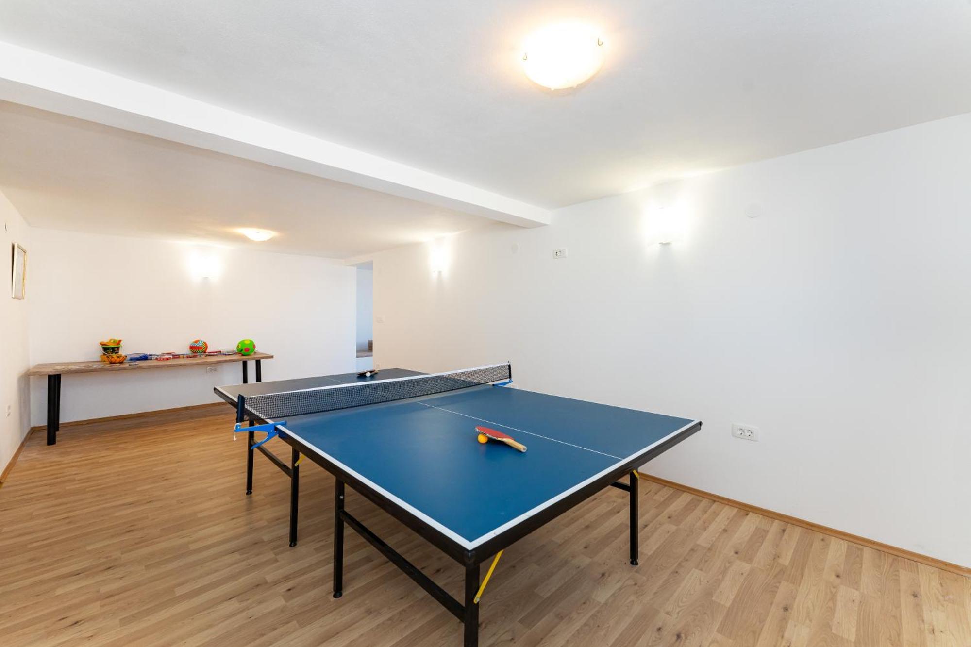Olive Bridge Villa Maslenica Eksteriør billede